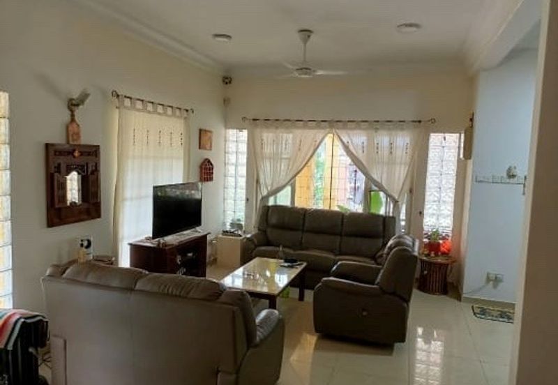 💥💥💥Bandar Puteri Puchong @2.5 Storey House Corner unit Rm2.45M