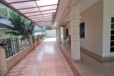 💥💥💥Bandar Puteri 8 @Semi-D house