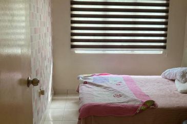 Perdana View Condominium