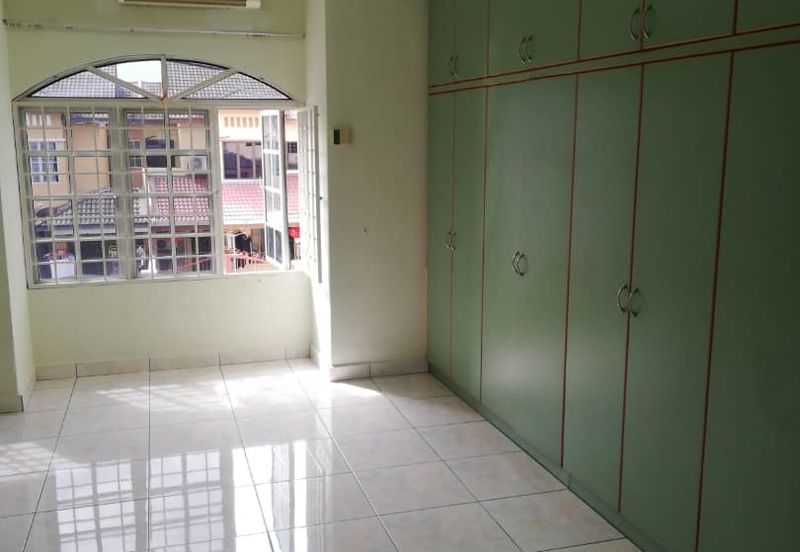 Taman Wawasan, Pusat Bandar Puchong