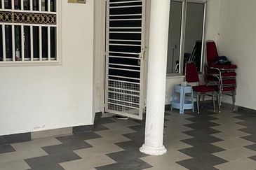 Taman Kinrara Seksyen 1