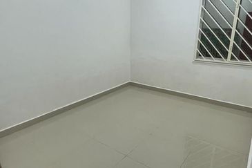 Taman Kinrara Seksyen 1