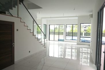 Bandar Sierra Puchong