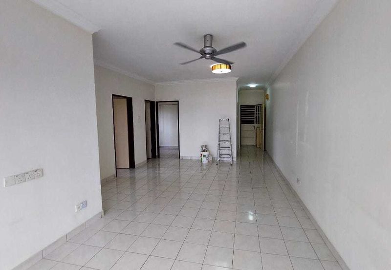 Puteri Bayu Apartment