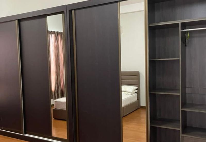 Zefer Hill Residence