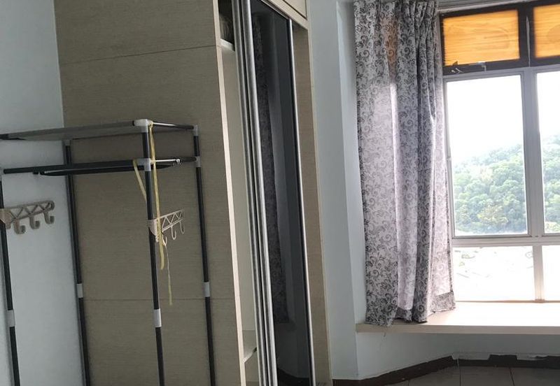 Zefer Hill Residence