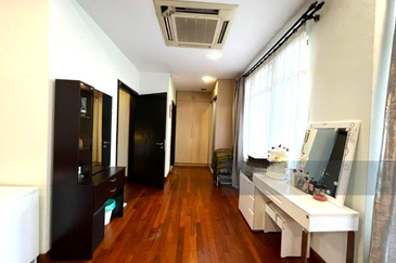 The Residence, Mont Kiara