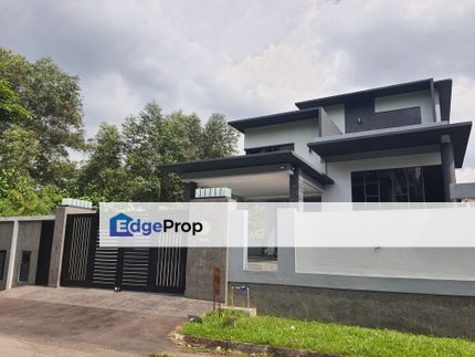 Taman Equine @ 3 Storey bungolow unit , Selangor, Seri Kembangan
