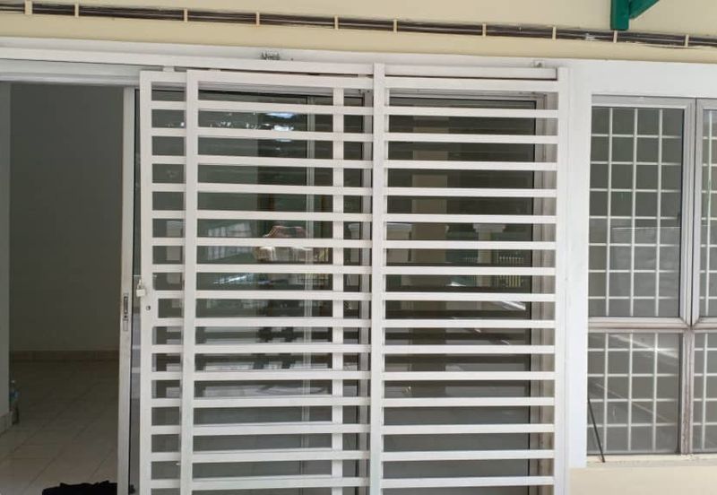 Bandar puteri @ 2 Storey House ready to move in 