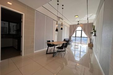 Waltz Residences @ Paradigm Garden City