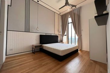 Waltz Residences @ Paradigm Garden City