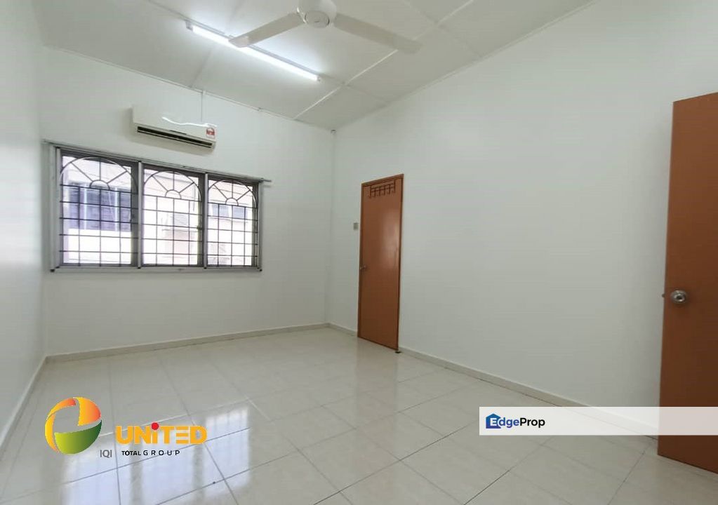 Bandar puchong jaya @ 2 Storey House ready move in condition , Selangor, Puchong