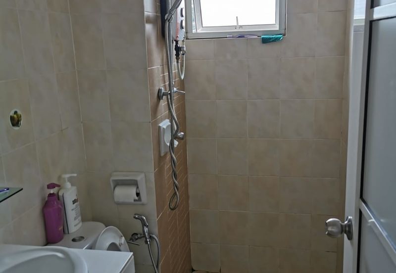 Puteri Bayu Apartment