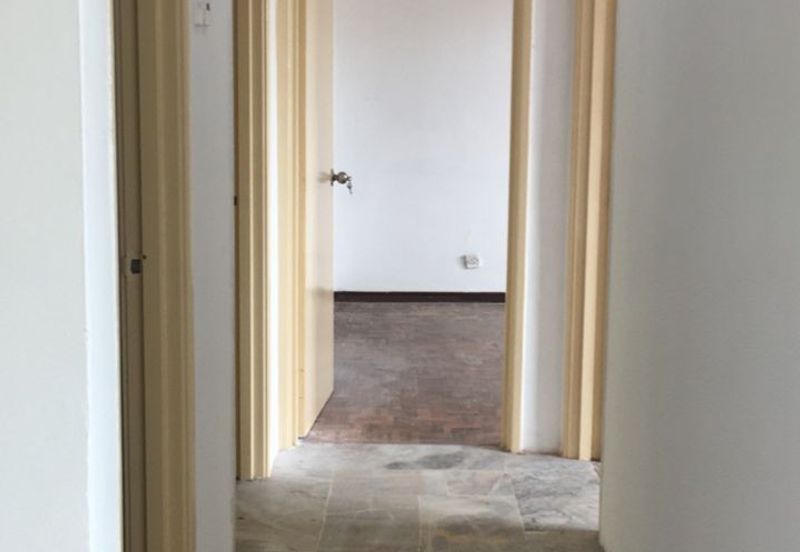 Sri Dahlia Apartment