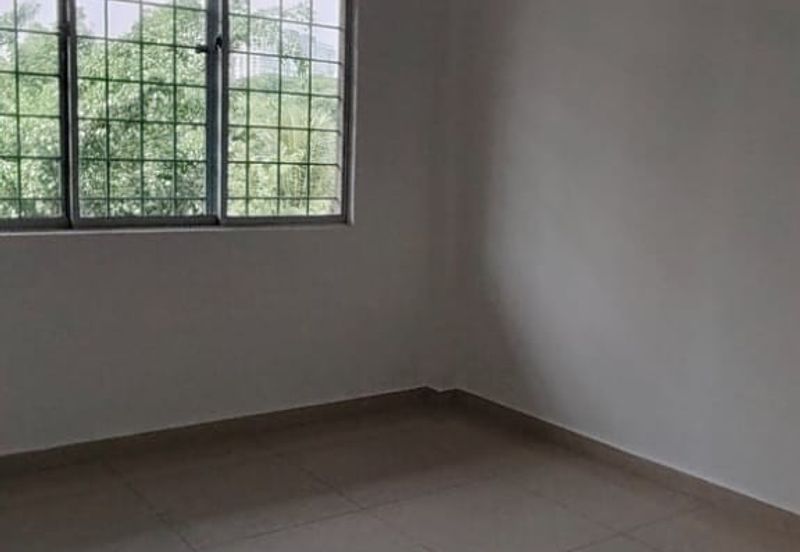 Pangsapuri Putra Impian, Taman Pinggiran Putra