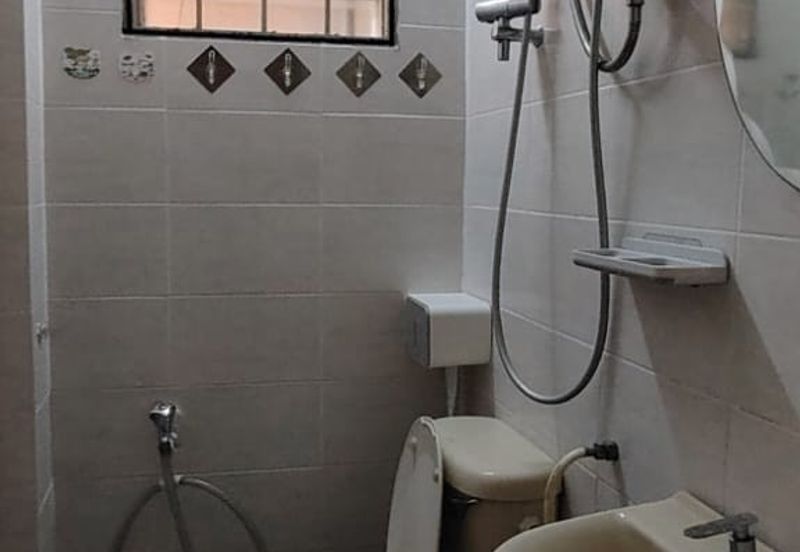 Pangsapuri Putra Impian, Taman Pinggiran Putra