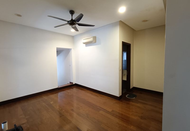 Jalan Bandar Kinrara 6G/1D