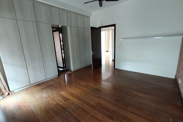 Jalan Bandar Kinrara 6G/1D