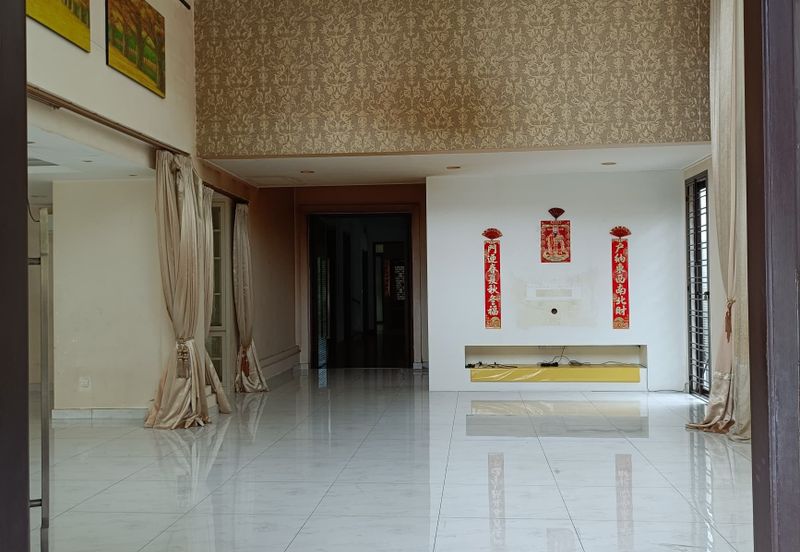 Jalan Bandar Kinrara 6G/1D