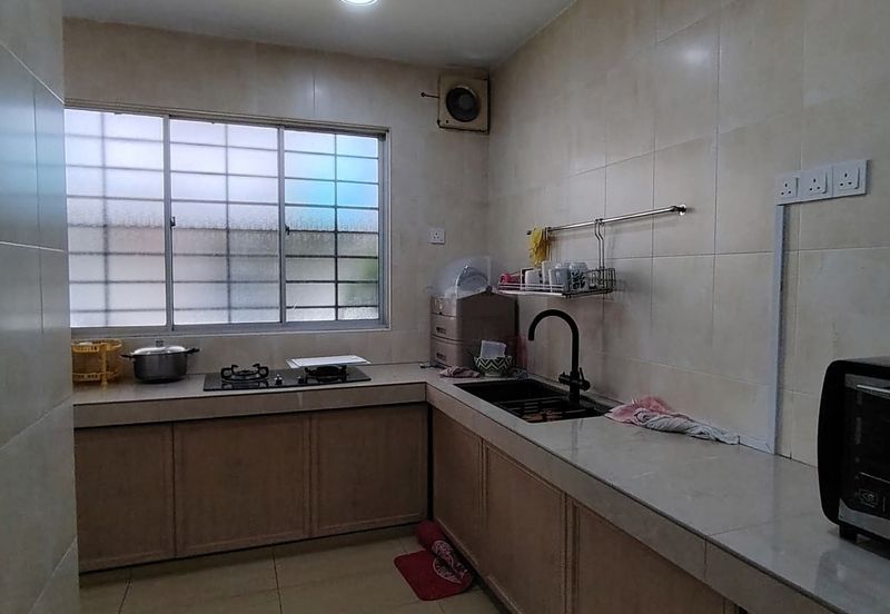 Taman Saujana Puchong