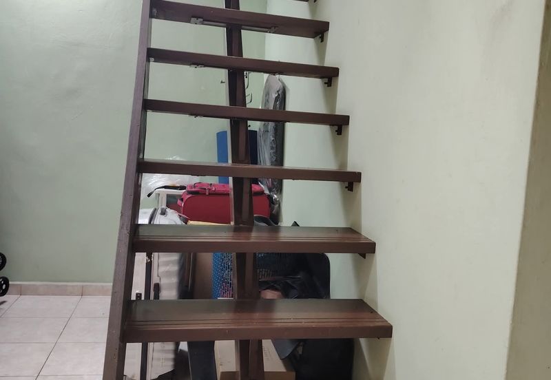 Taman Saujana Puchong