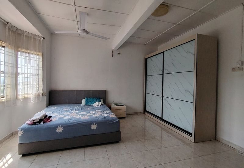 Taman Saujana Puchong