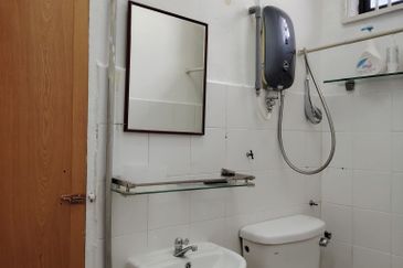 Taman Saujana Puchong