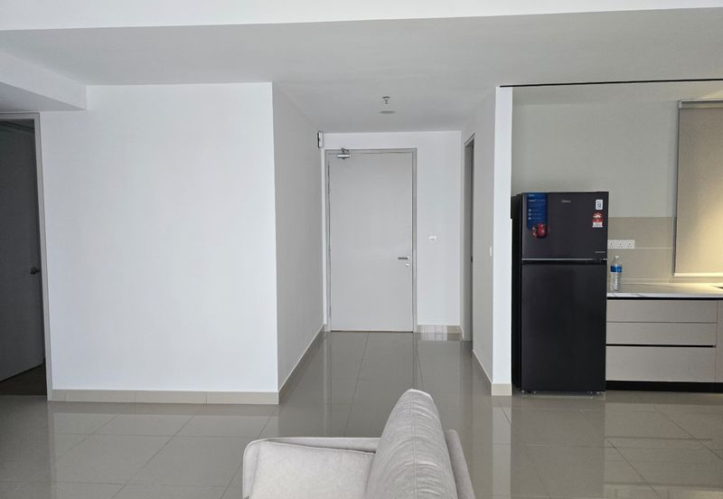 THE PULSE RESIDENCE & THE PULSE