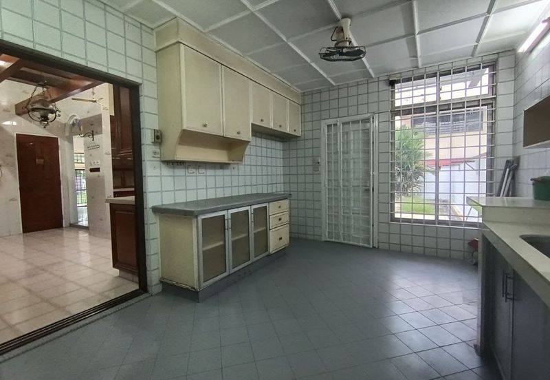 Happy Garden (Taman Gembira)