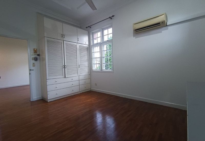 Happy Garden (Taman Gembira)