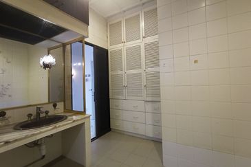 Happy Garden (Taman Gembira)