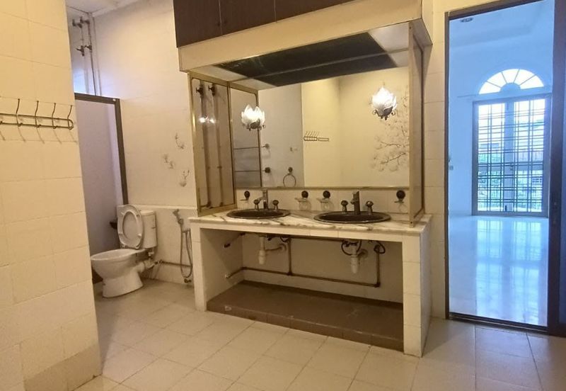 Happy Garden (Taman Gembira)