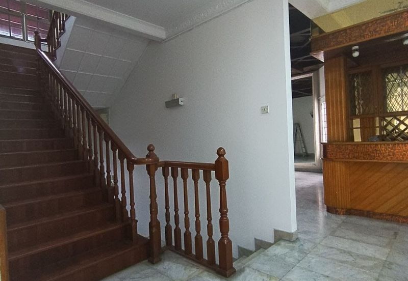 Happy Garden (Taman Gembira)