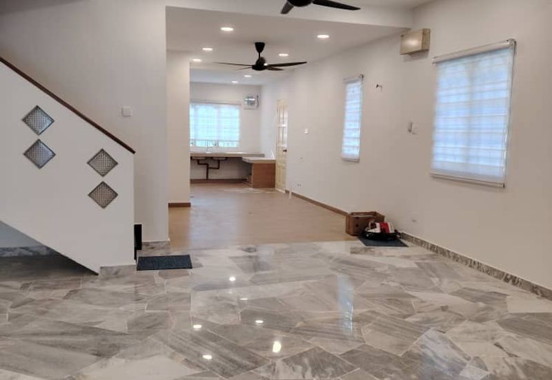 Taman Wawasan, Pusat Bandar Puchong