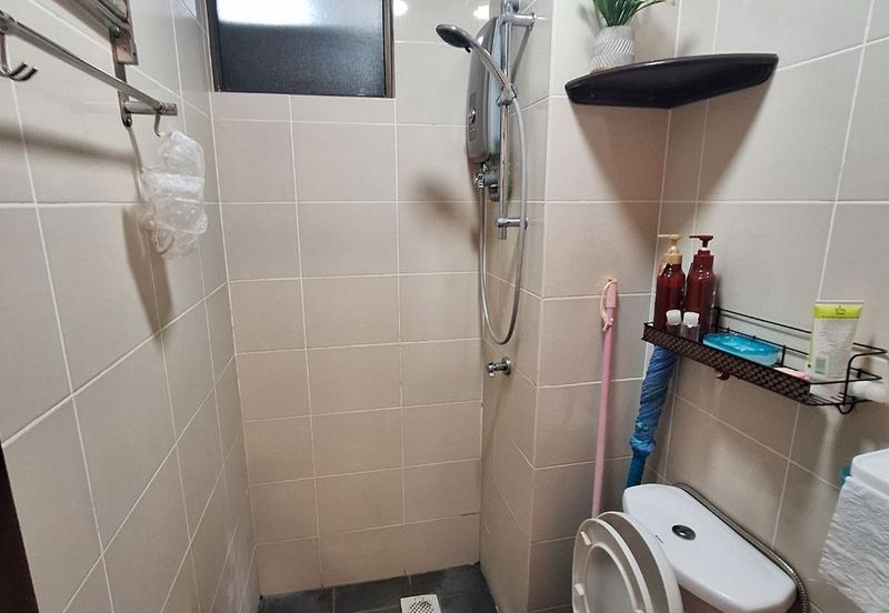 Residensi Zamrud (Zamrud Residensi)