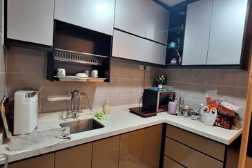 Residensi Zamrud (Zamrud Residensi)