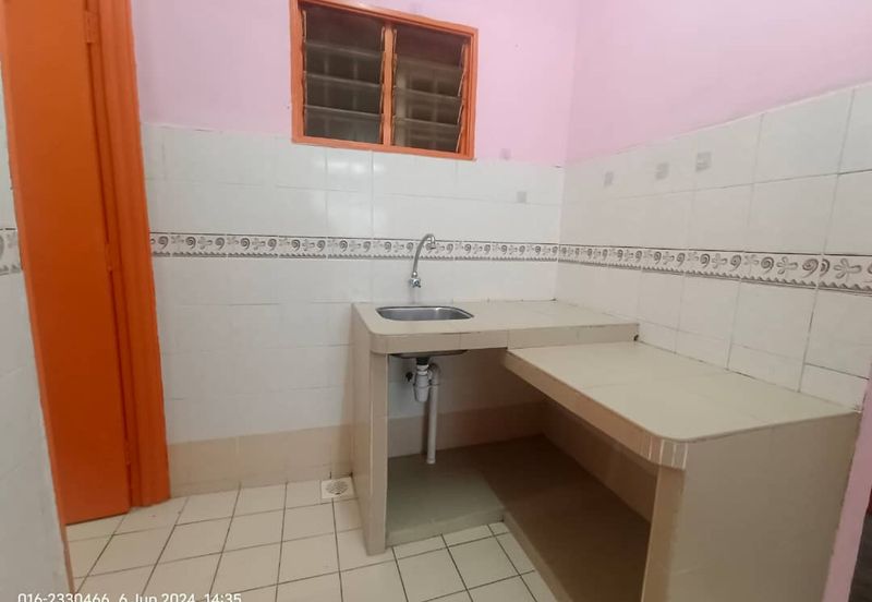 Sri Dahlia Apartment