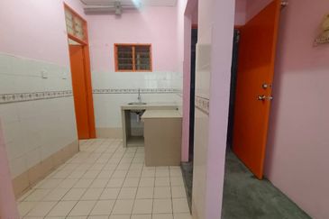 Sri Dahlia Apartment