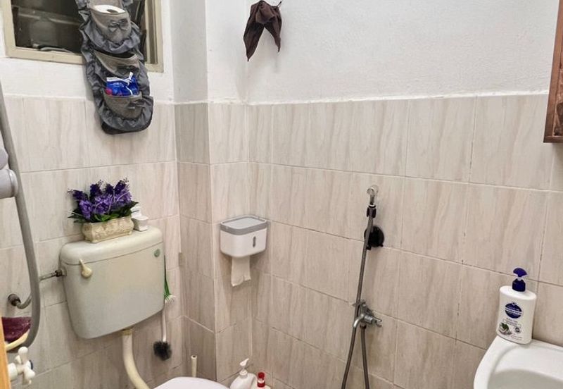 Taman Saujana Puchong