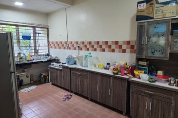 bandar puteri 12,puchong,selangor