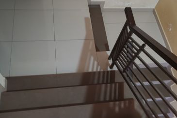 Bandar puteri 6 serena 2 Storey,Bandar puteri puchong ,selangor