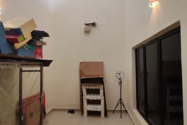 Bandar puteri 6 serena 2 Storey,Bandar puteri puchong ,selangor