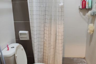 Bandar puteri 6 serena 2 Storey,Bandar puteri puchong ,selangor