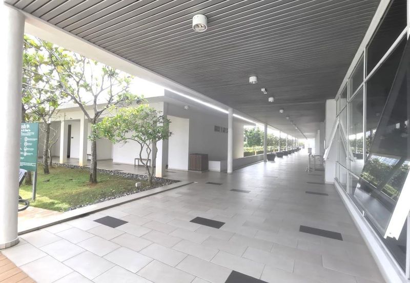 La Thea Residences @ 16 Sierra