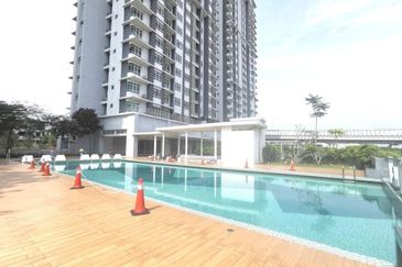 La Thea Residences @ 16 Sierra