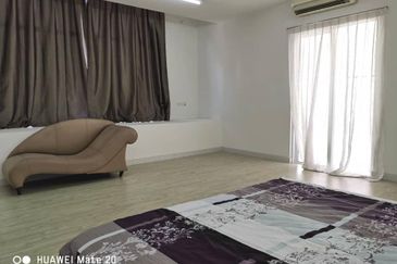 Garden Villa @ Green Beverly Hills