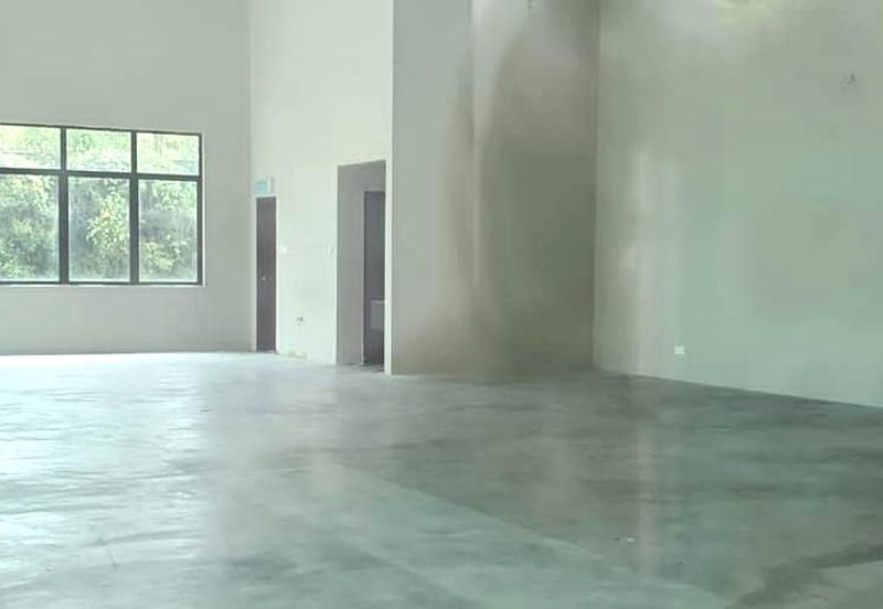 Ivoris @ Eco Majestic