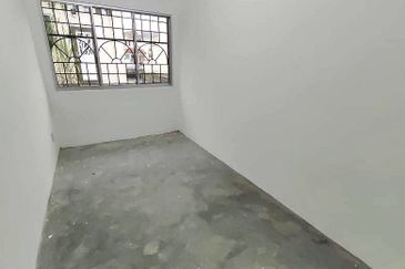 Taman Saujana Puchong