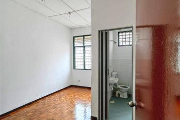 Taman Saujana Puchong