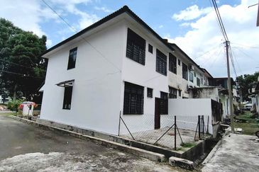 Taman Saujana Puchong